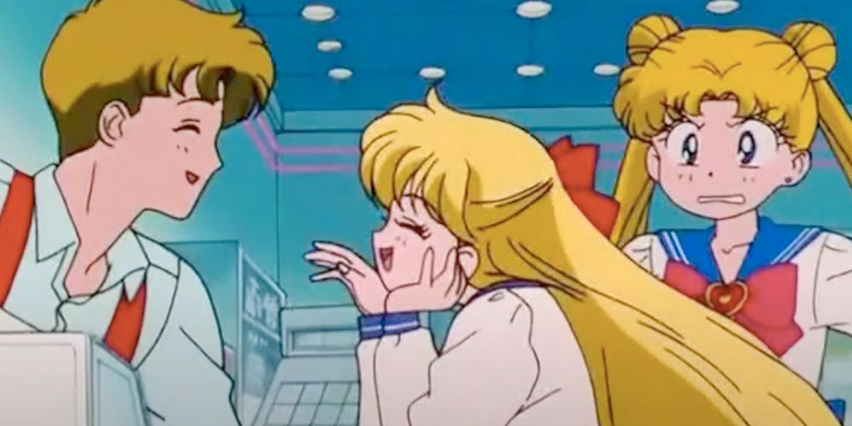 Minako and Usagi flirting from Sailor Moon