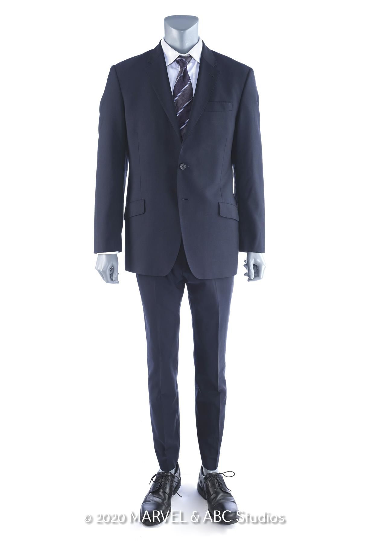 Agents of S.H.I.E.L.D. - 119995_Coulson LMD Costume 01_1
