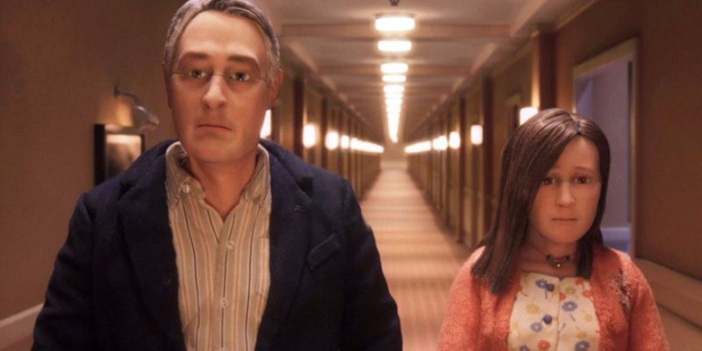 Michael e Lisa, do Anomalisa, caminham solenemente por um corredor de hotel