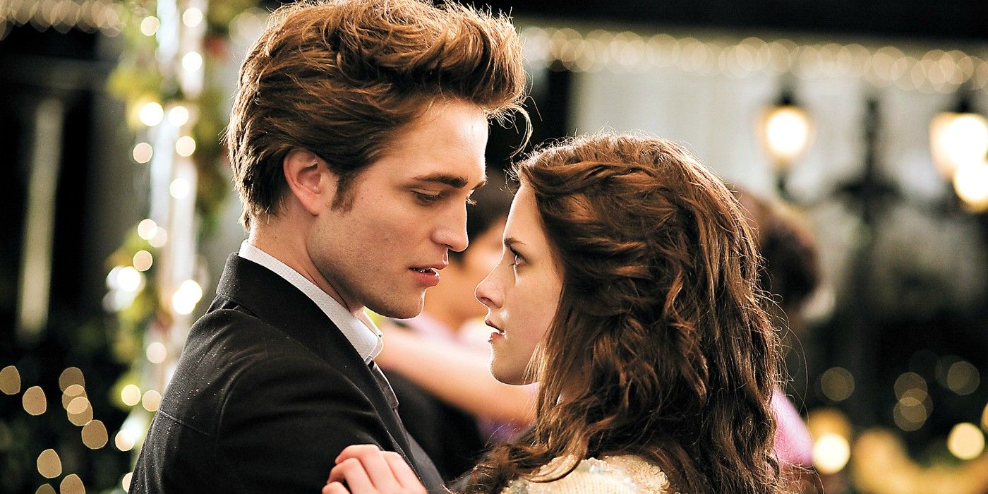 Edward and Bella dance together in Twilight.