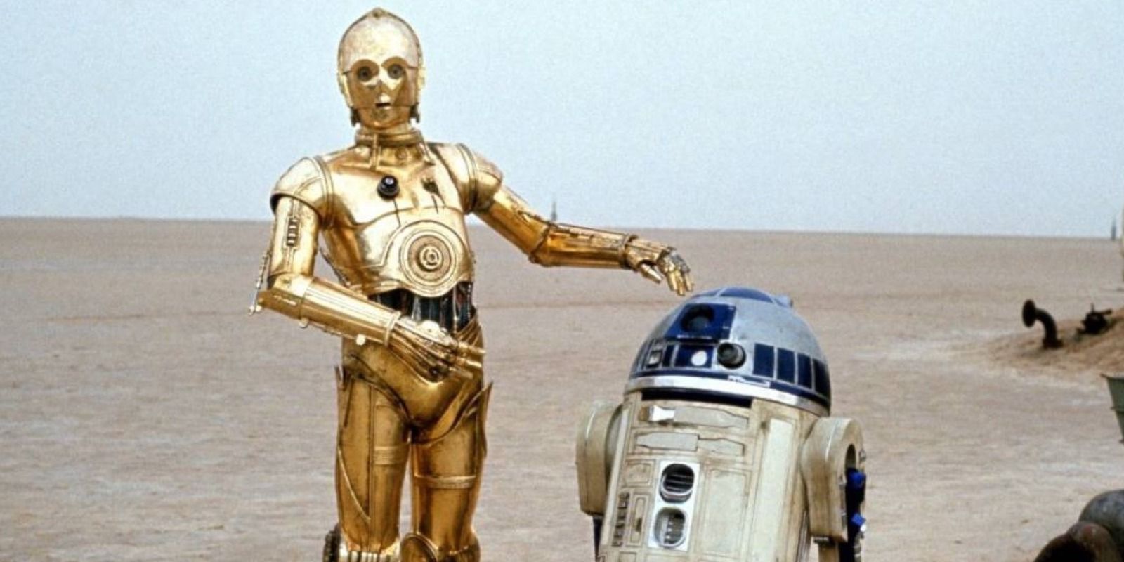 R2-D2-and-C-3PO on Tatooine