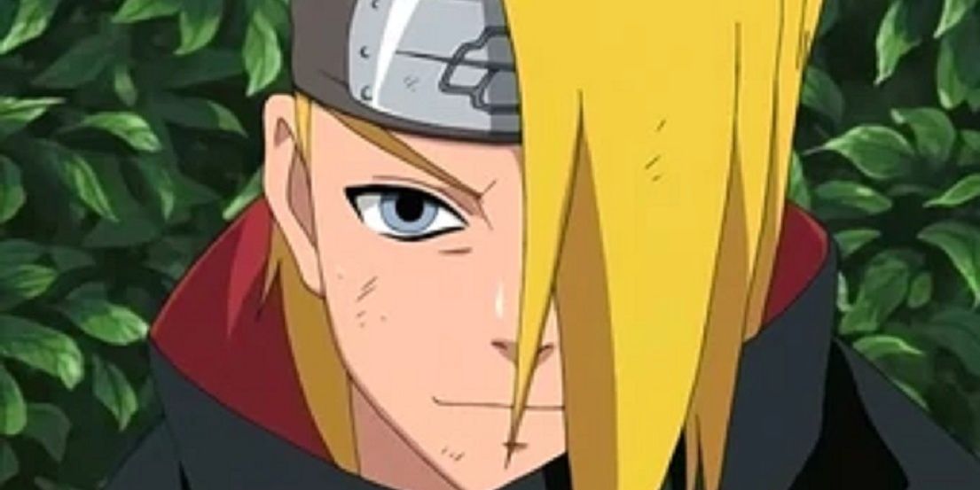 Deidara smirking in Naruto
