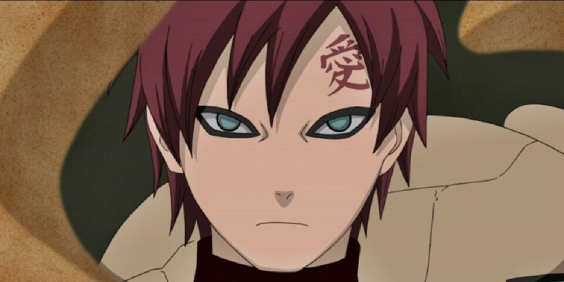 Gaara surrounded in sand