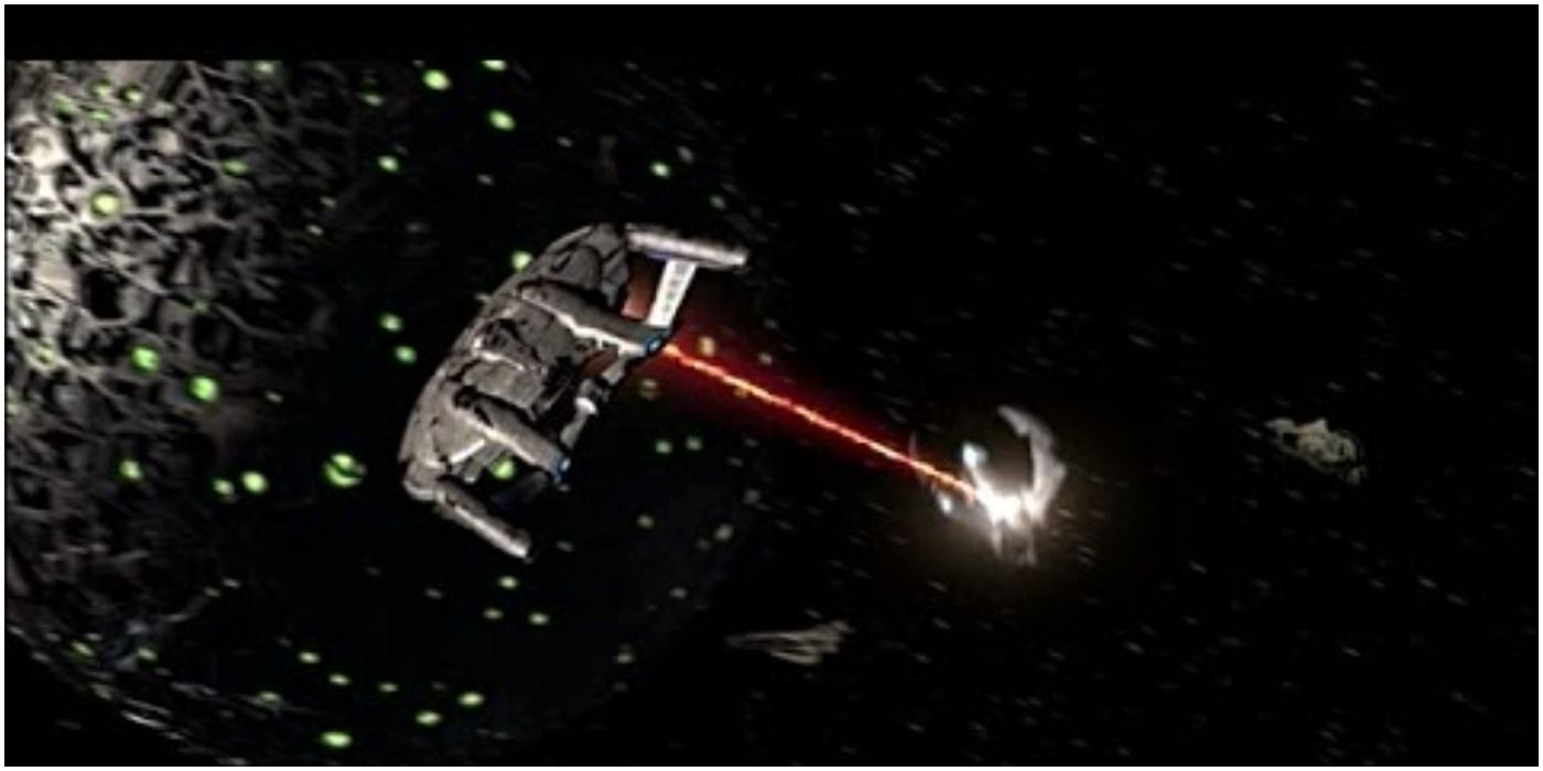 A Star Trek: Enterprise shot shows the Enterprise at war with Xindi ships