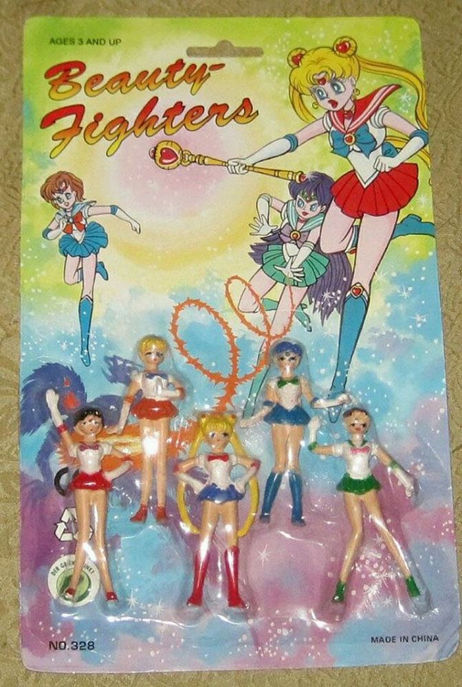 Sailor Scouts bootlegged with small faces