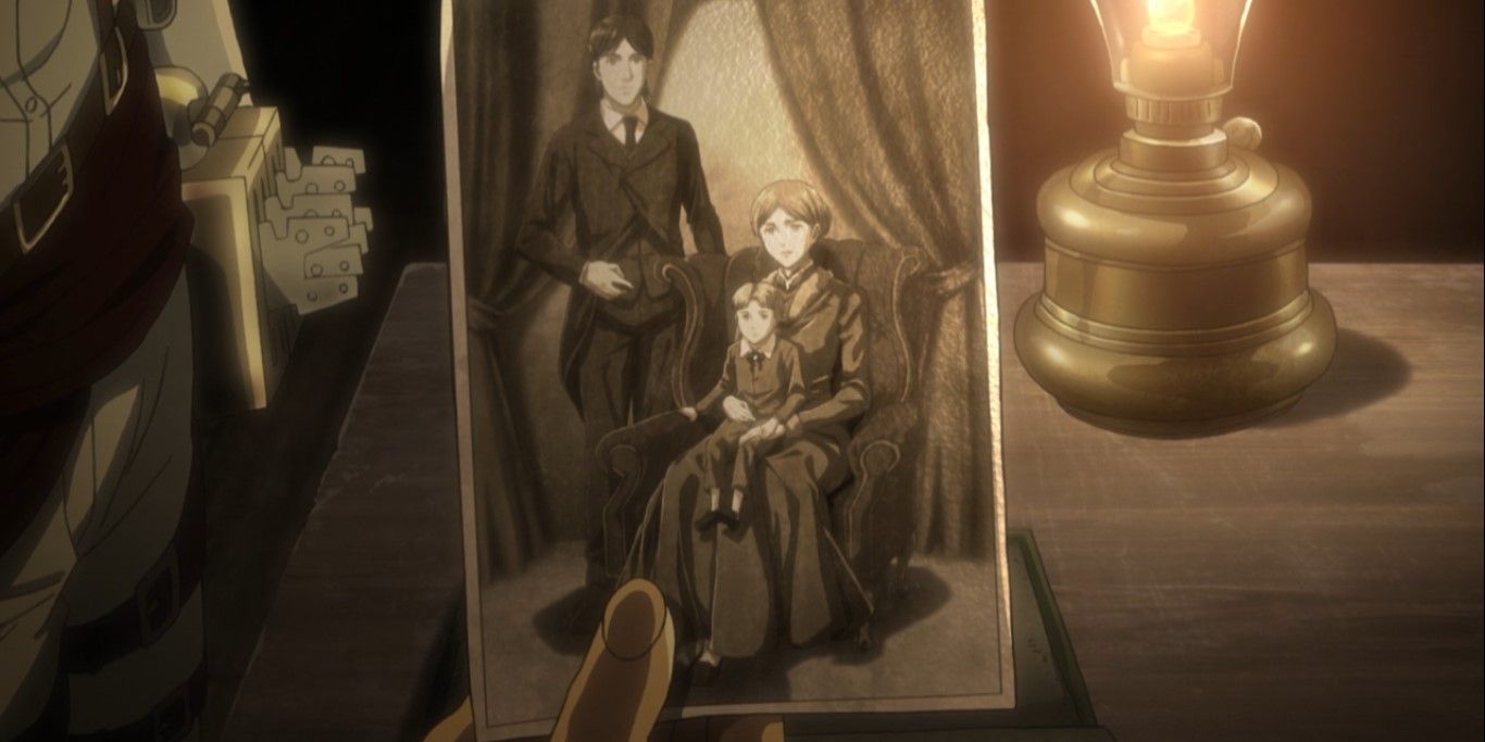 Grisha Yeager's portrait with his family in Attack On Titan.
