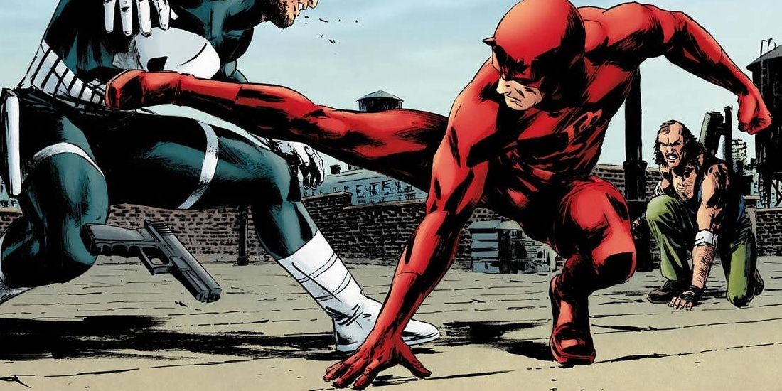 Daredevil kicking Punisher