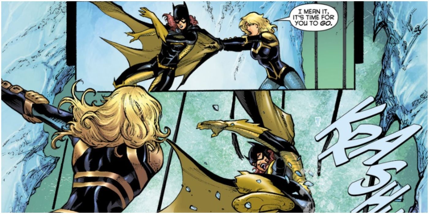 Black Canary pulling Batgirl by the cape and throwing her