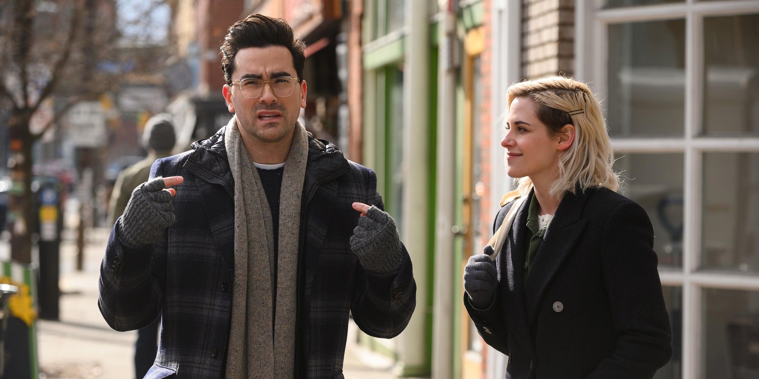 Happiest Season: Dan Levy Gives Great Coming Out Advice, Again