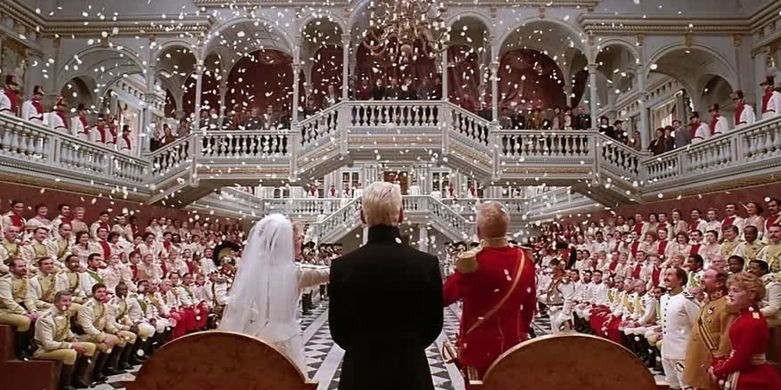 A massive wedding in Kenneth Branagh's Hamlet