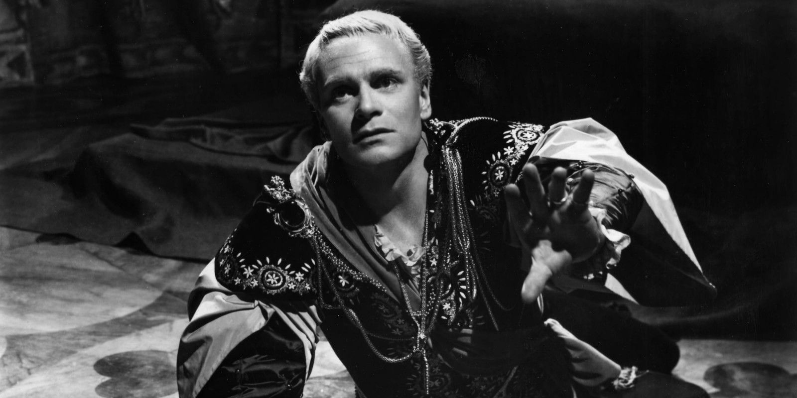 Laurence Olivier in his famed 1948 adaptation of Hamlet.