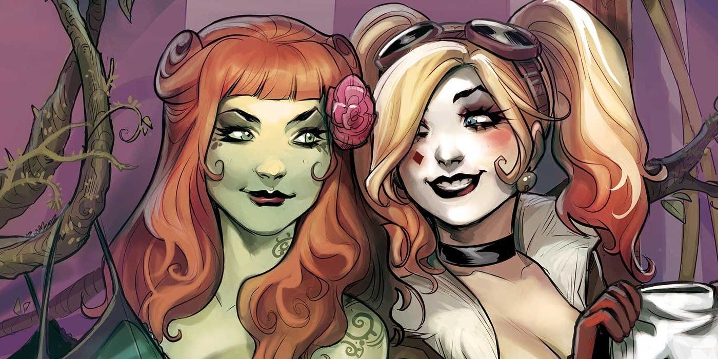 Poison Ivy And Harley Quinn smiling together