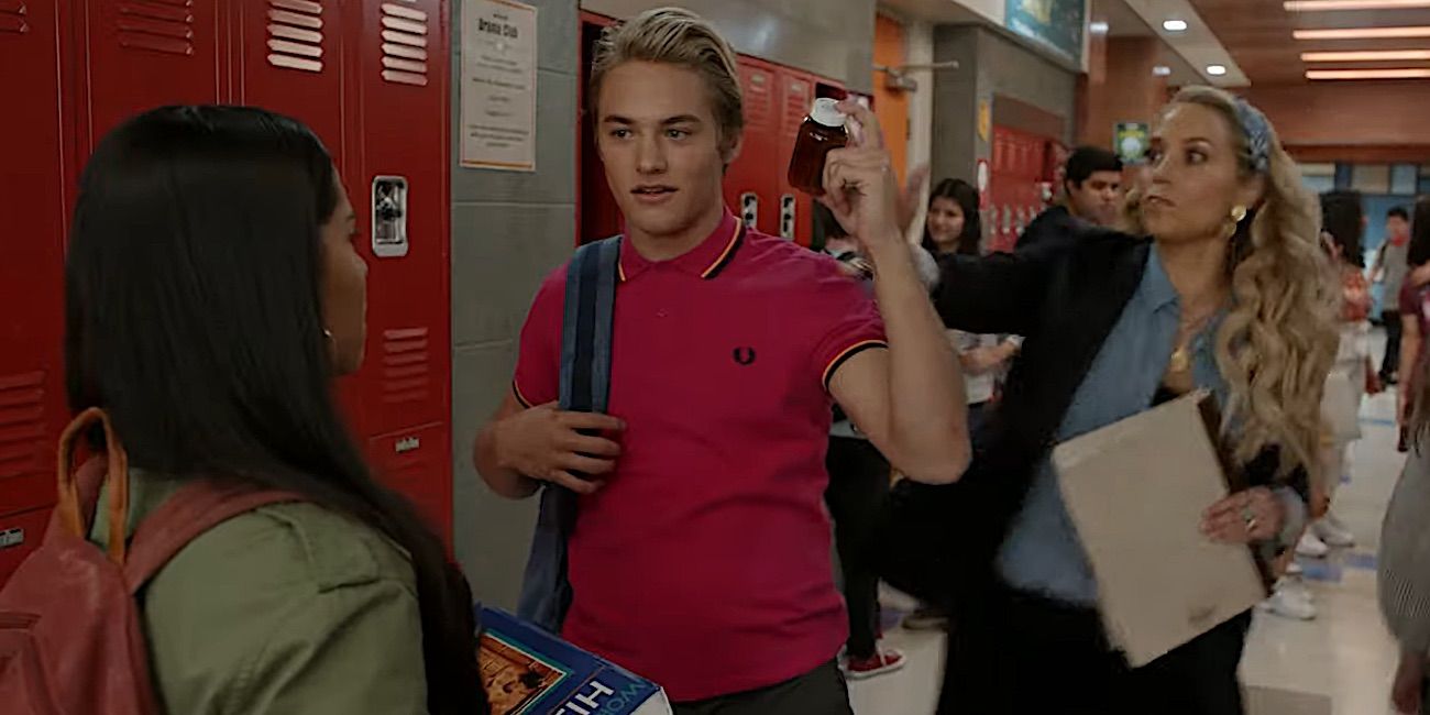 REVIEW: Saved by the Bell Is a Zippy Update of a Gen X Classic