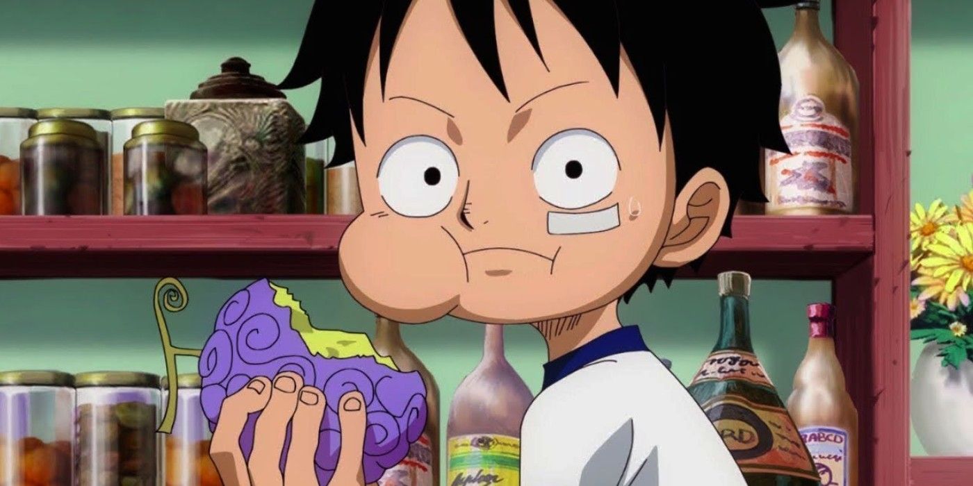 Luffy eating Gomu Gomu no mi