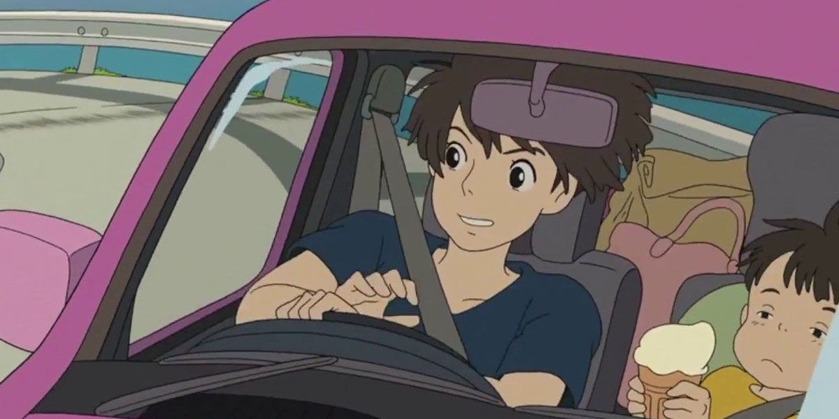 Lisa driving terribly with her son in the car