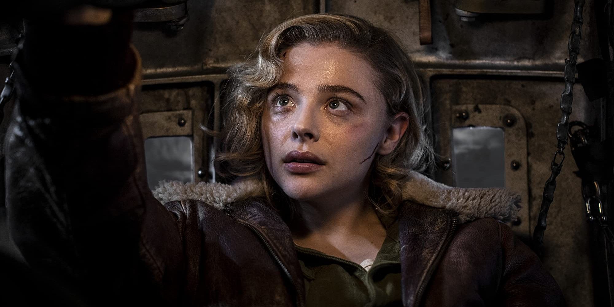 Chloë Grace Moretz To Star In Action-Horror 'Shadow In The Cloud