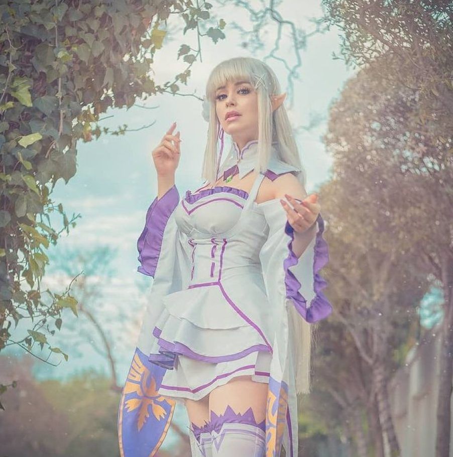 Re:Zero ー 10 Amazing Emilia Cosplay That Look Just Like The Anime