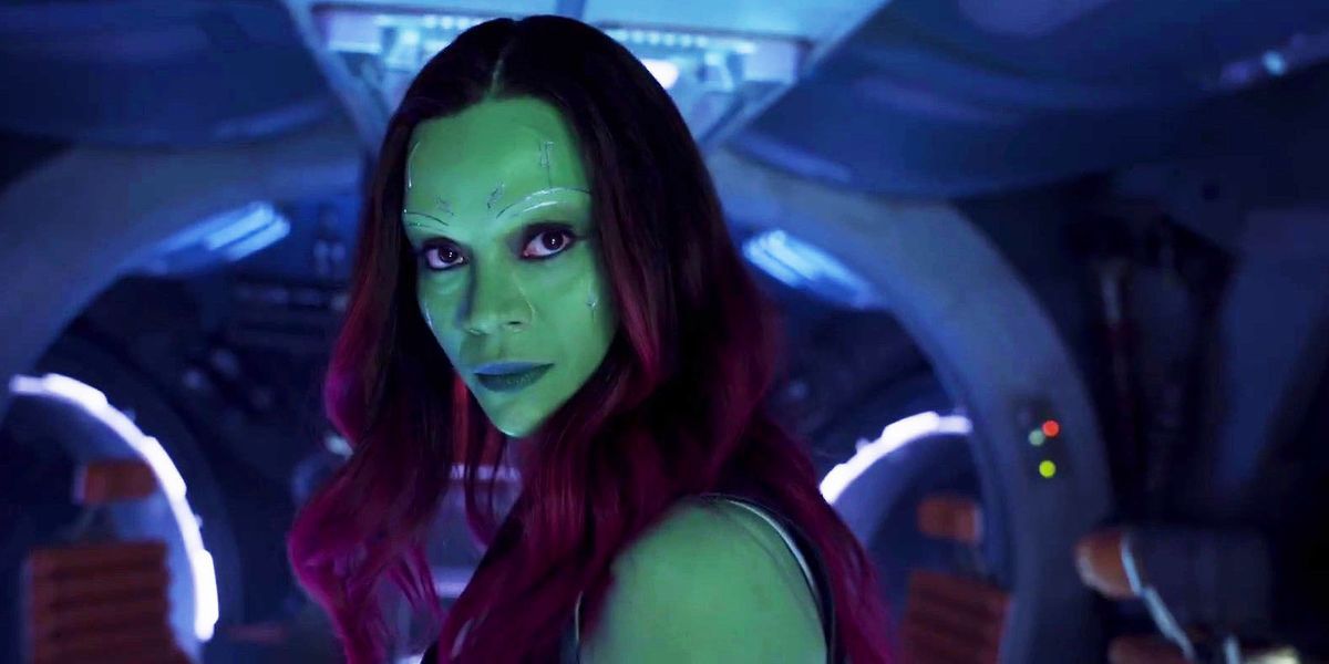 Gamora looking towards something while on Peter's ship