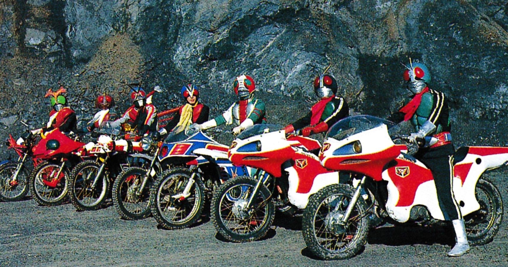 Kamen Rider Seven Riders Cropped