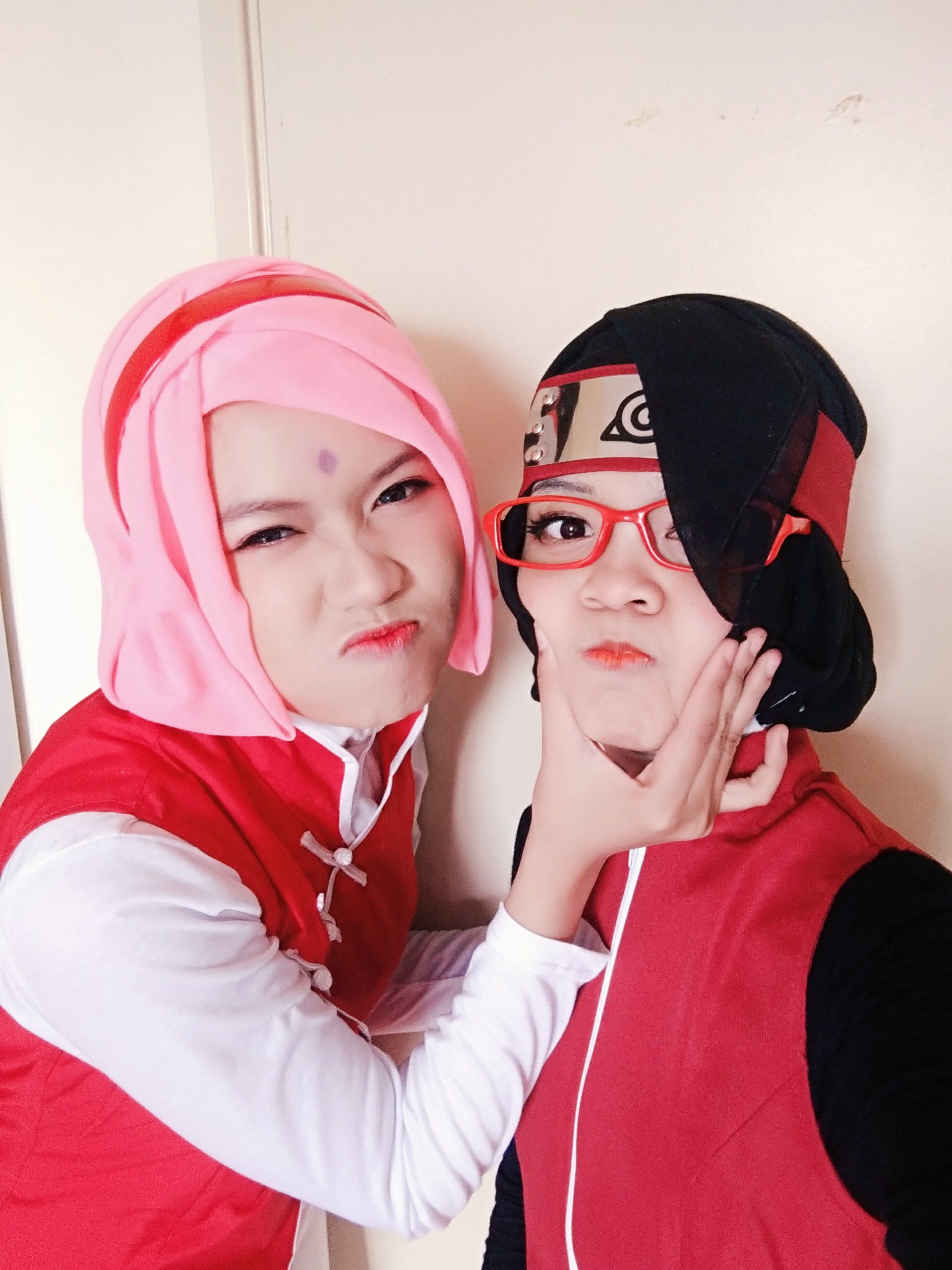 10 Amazing Sakura & Sarada Cosplay That'll Make You Say 