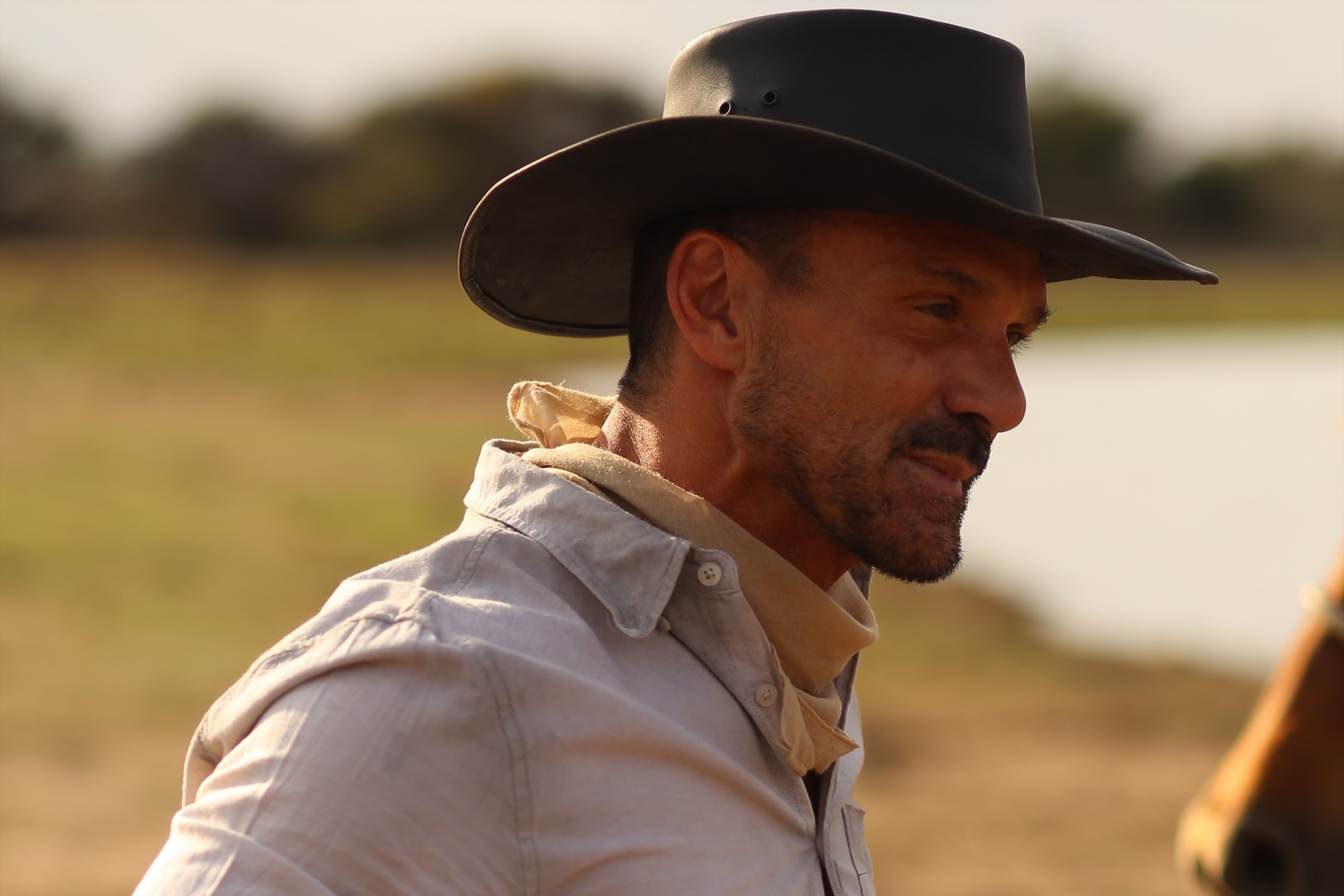 Frank Grillo in No Man's Land