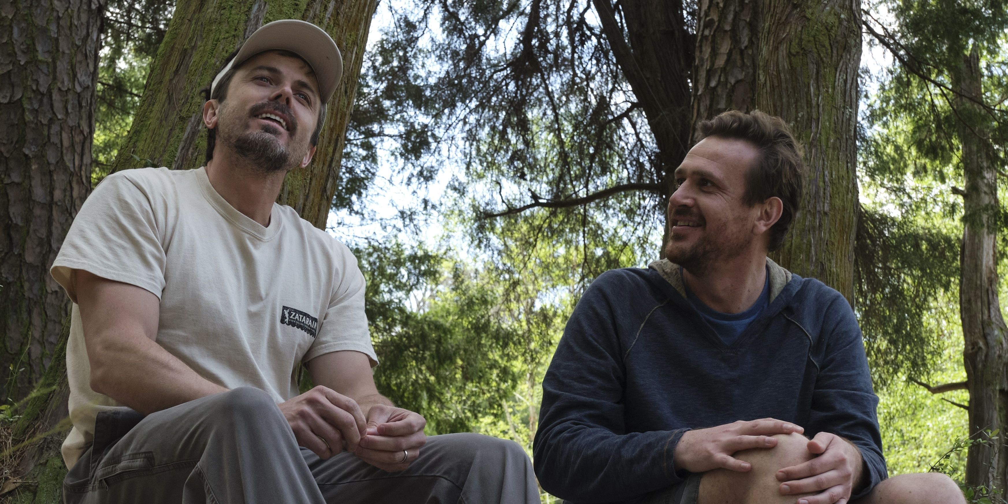 Casey Affleck and Jason Segel in Our Friend