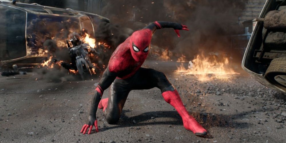 Spider-Man lands on the bridge in Spider-Man: Far From Home