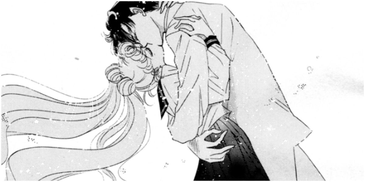 usagi and mamoru kissing