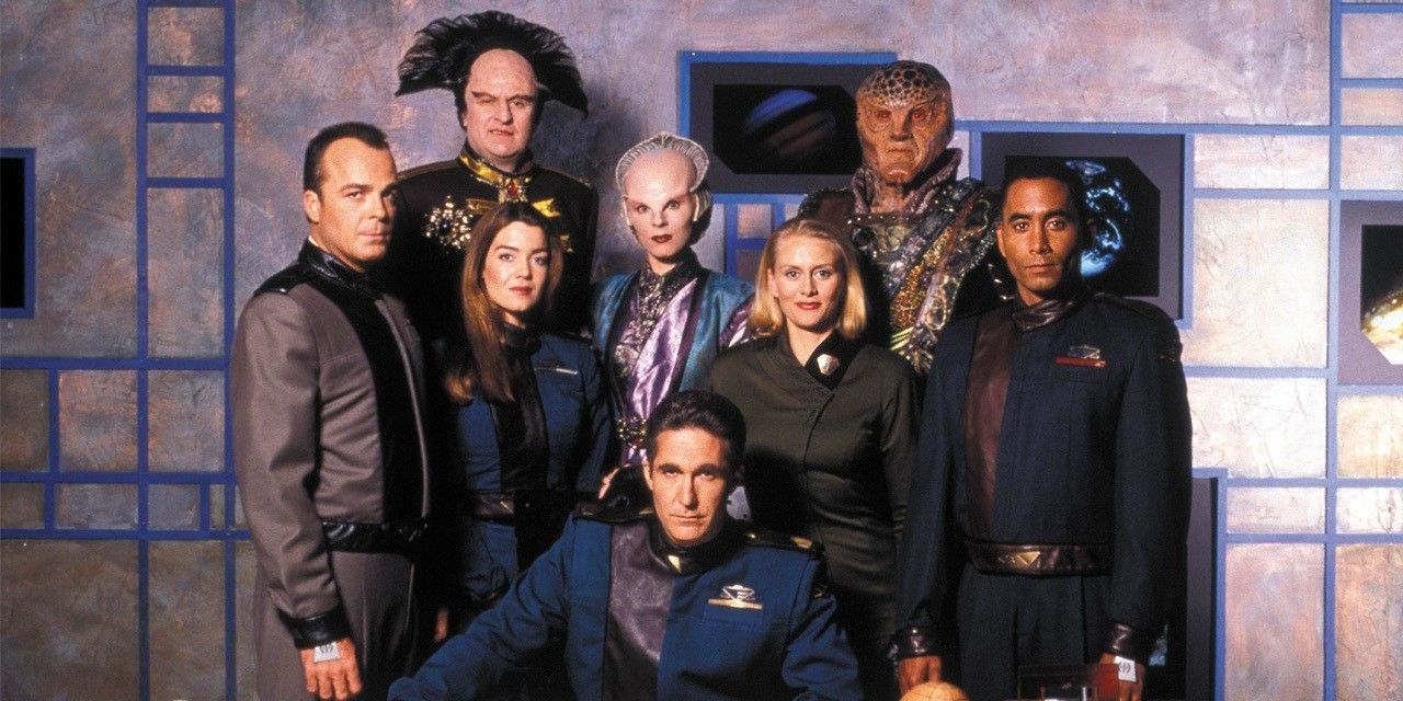 The Babylon 5 Season 1 cast in a promotional group shot