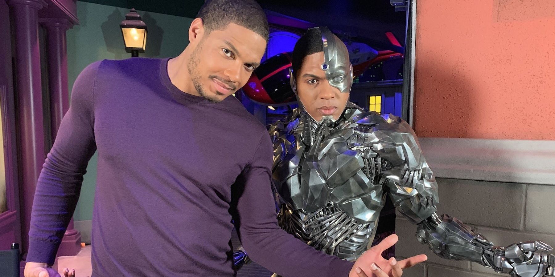 Cyborg's Ray Fisher Strikes a Pose With His 'Wax-Borg Twin' | CBR ...