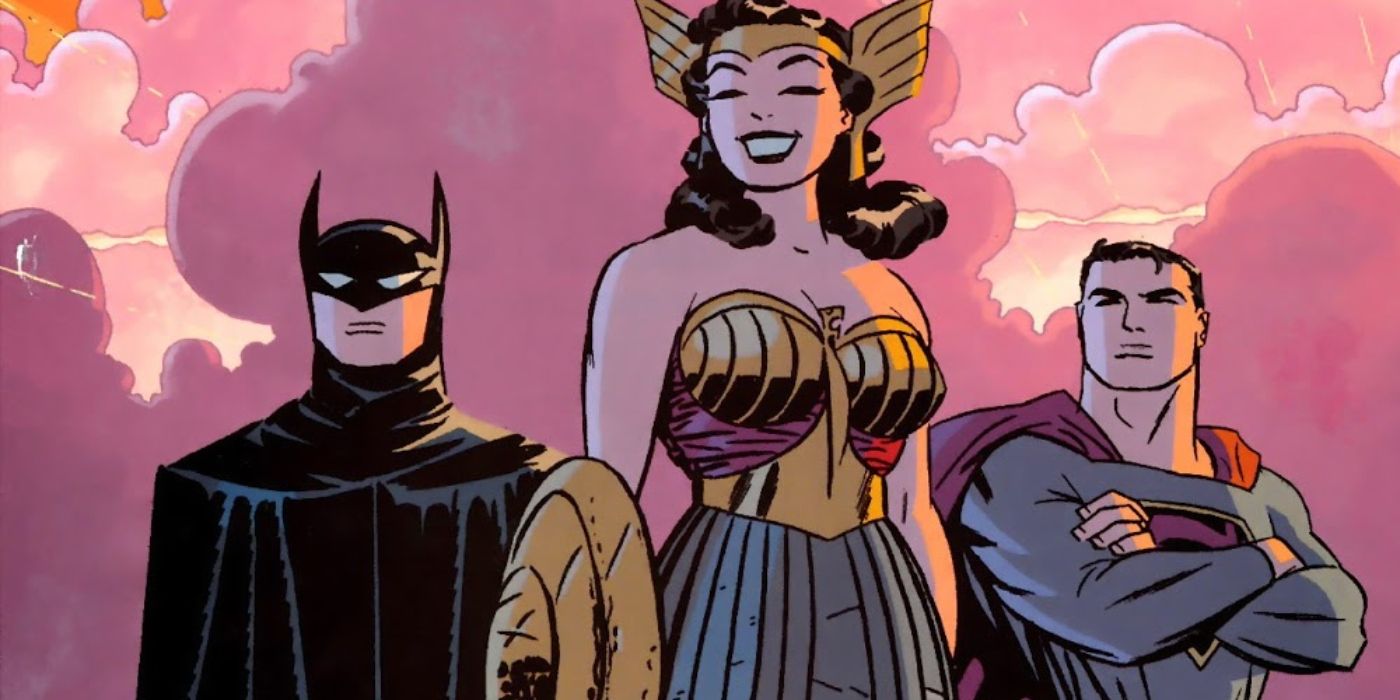 Wonder Woman smiling while standing between Batman and Superman