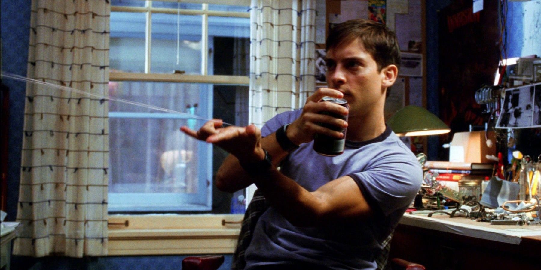 Tobey Maguire's Spider Man Tests Organic Web Shooting