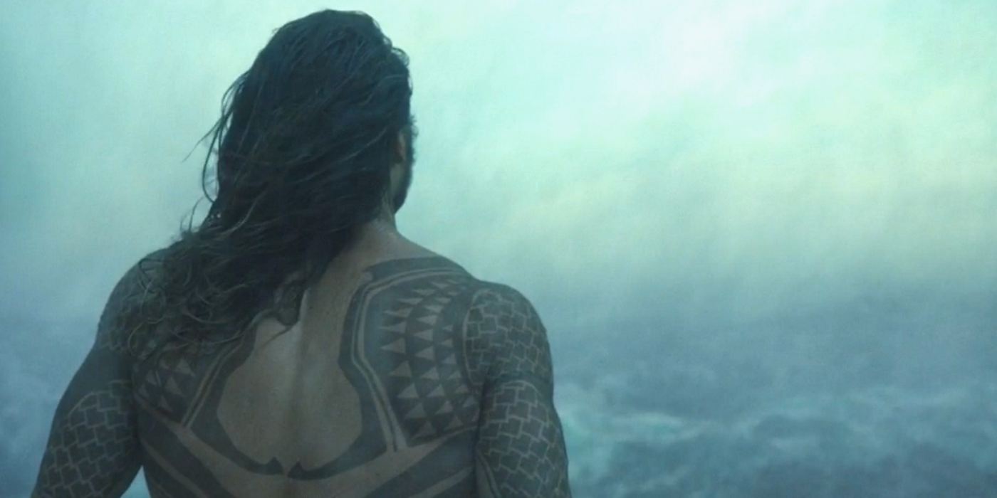 Aquaman Facing Away In Zack Snyder's Justice League On The Ocean