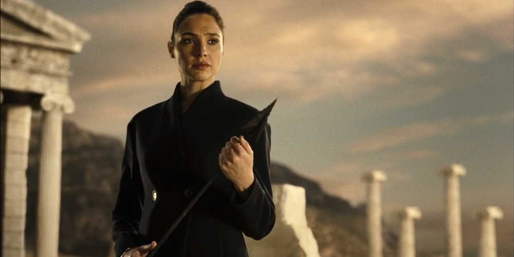 Wonder Woman' actress Gal Gadot details how she cut top off her finger