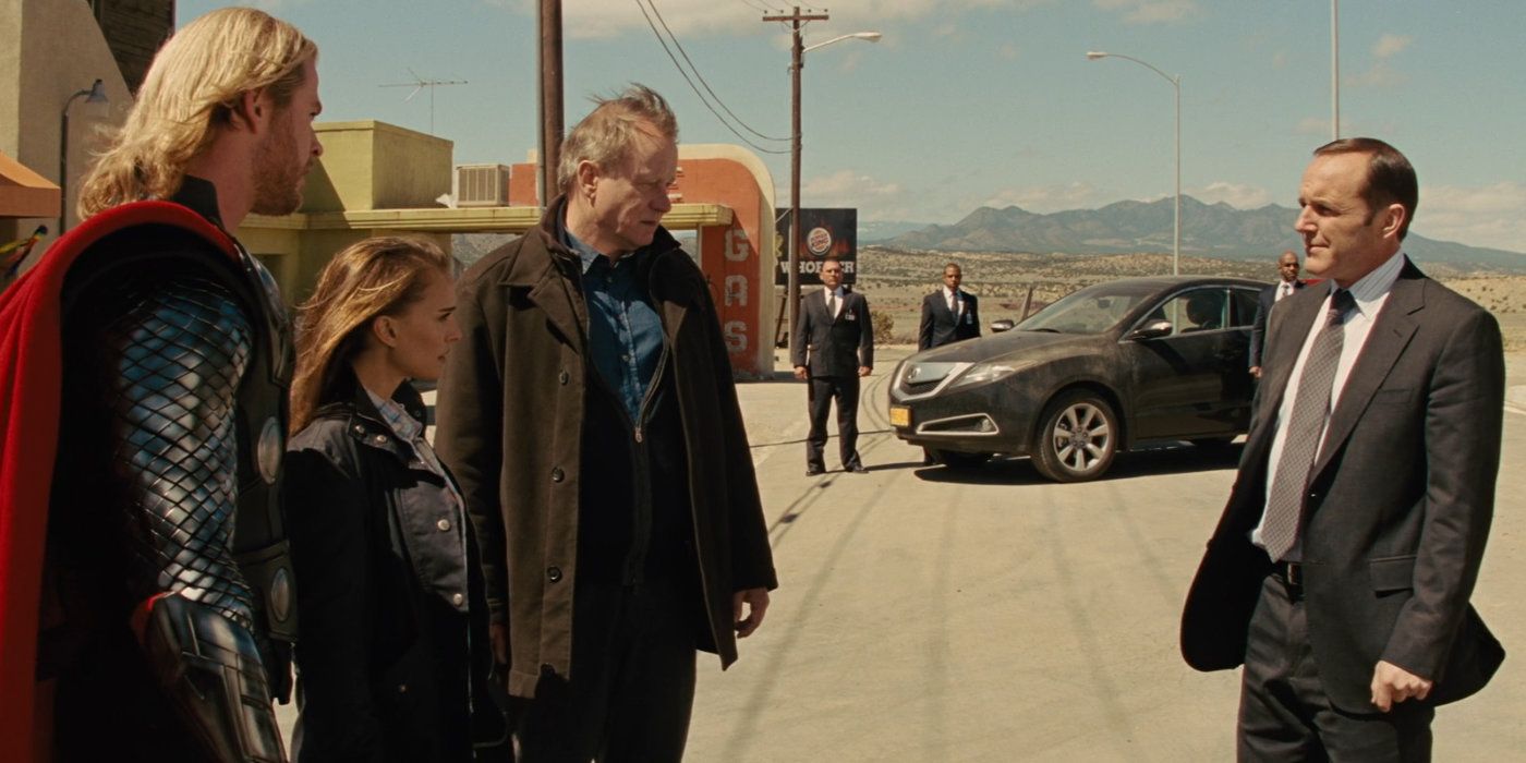 Thor meets with Agent Coulson 