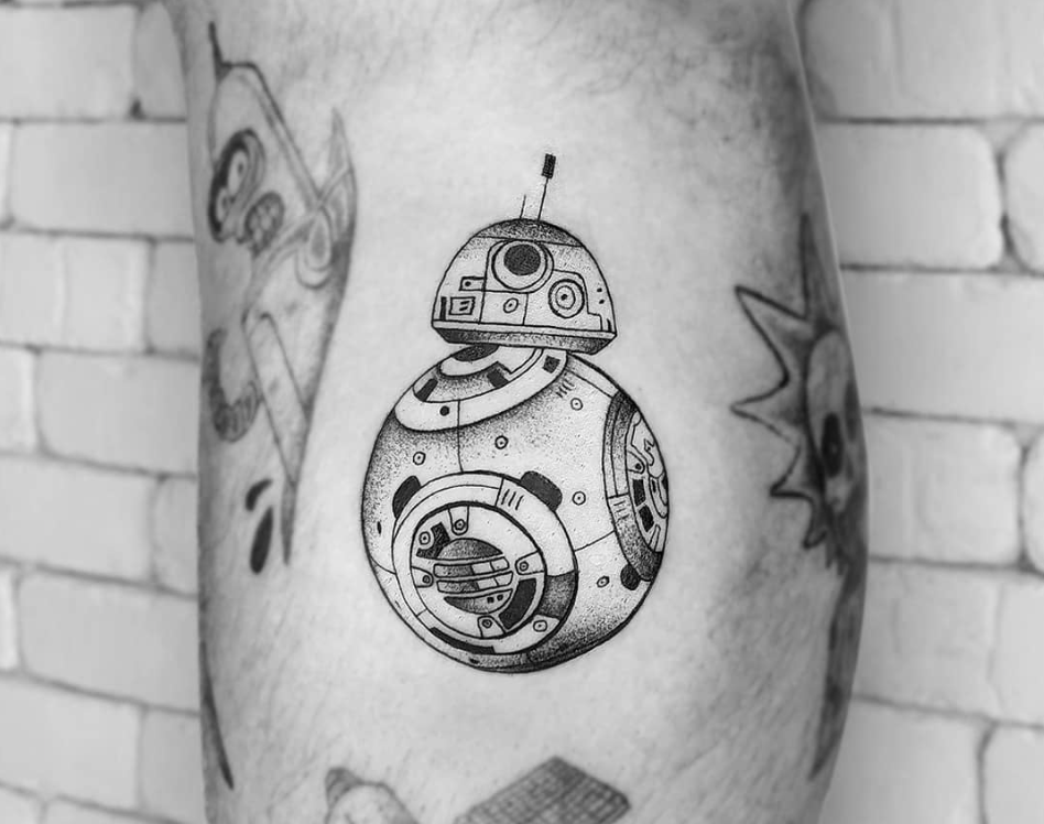 A tattoo of BB-8