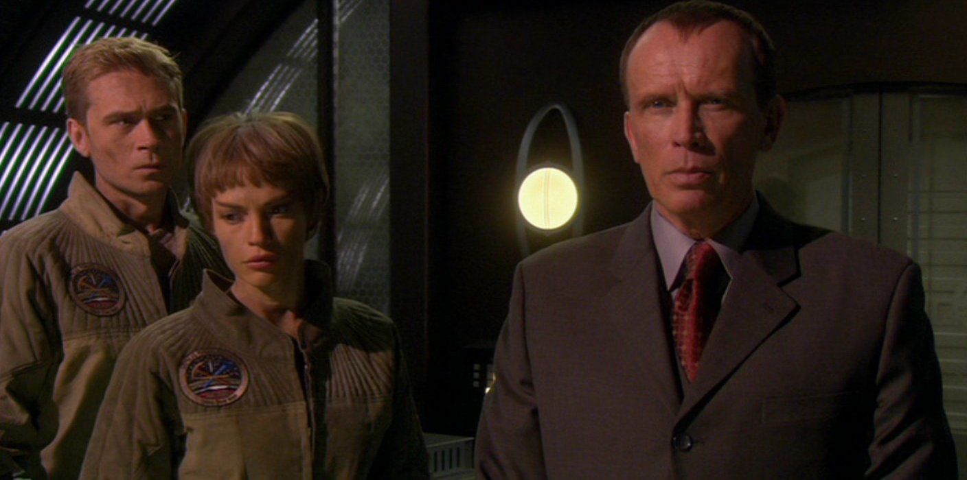 Peter Weller plays the xenophobic Paxton in Star Trek: Enterprise