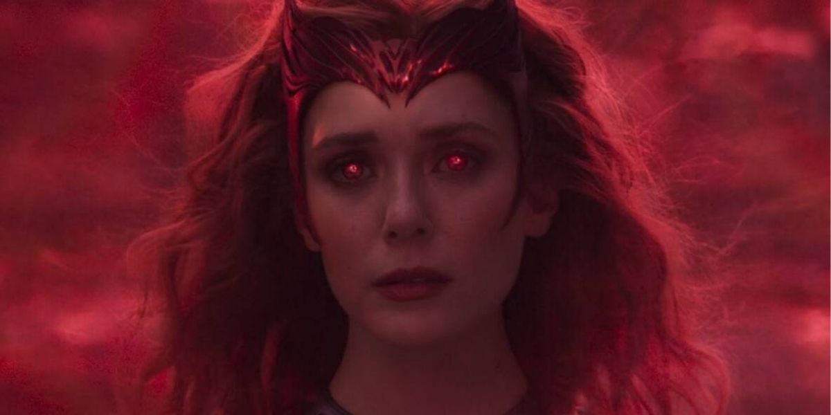 Scarlet Witch's eyes glow red in WandaVision