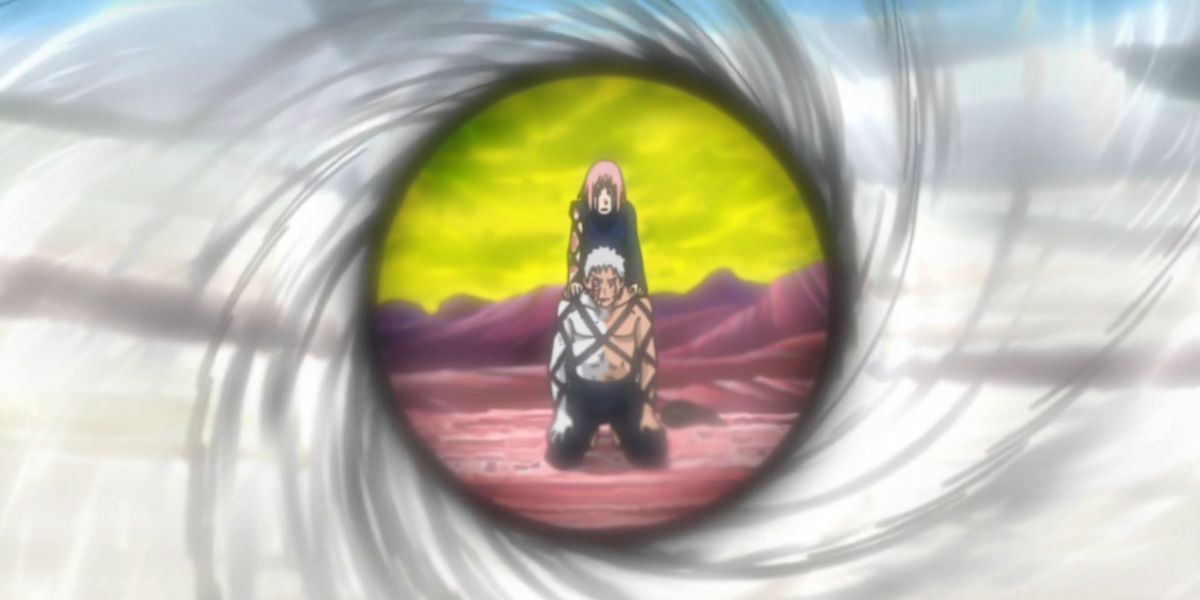 Obito uses kamui to rescue Sasuke in Naruto