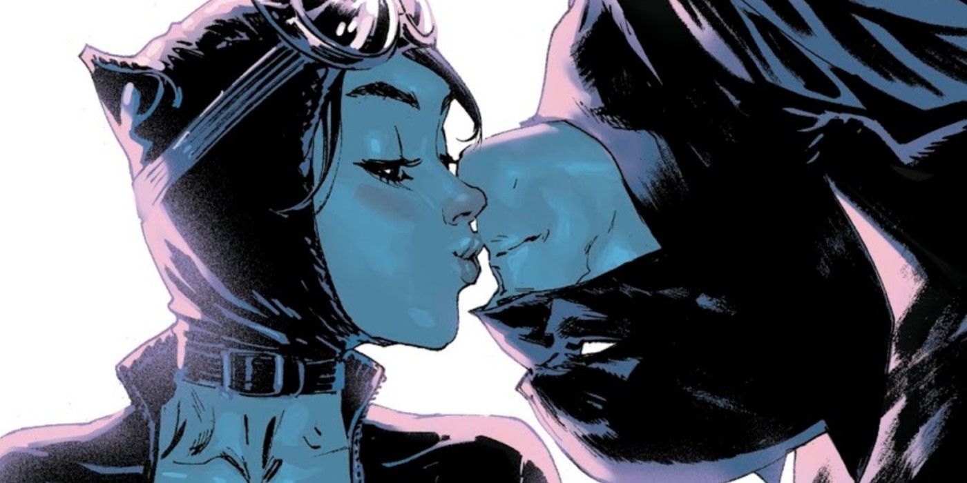 Batman &amp; Catwoman Kiss