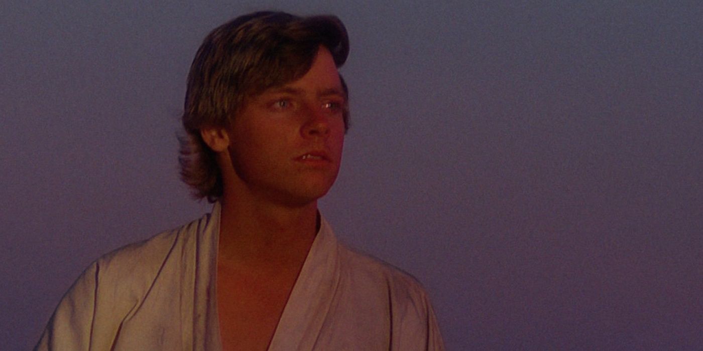Melancholic Luke Skywalker admires the binary sunset of Tatooine