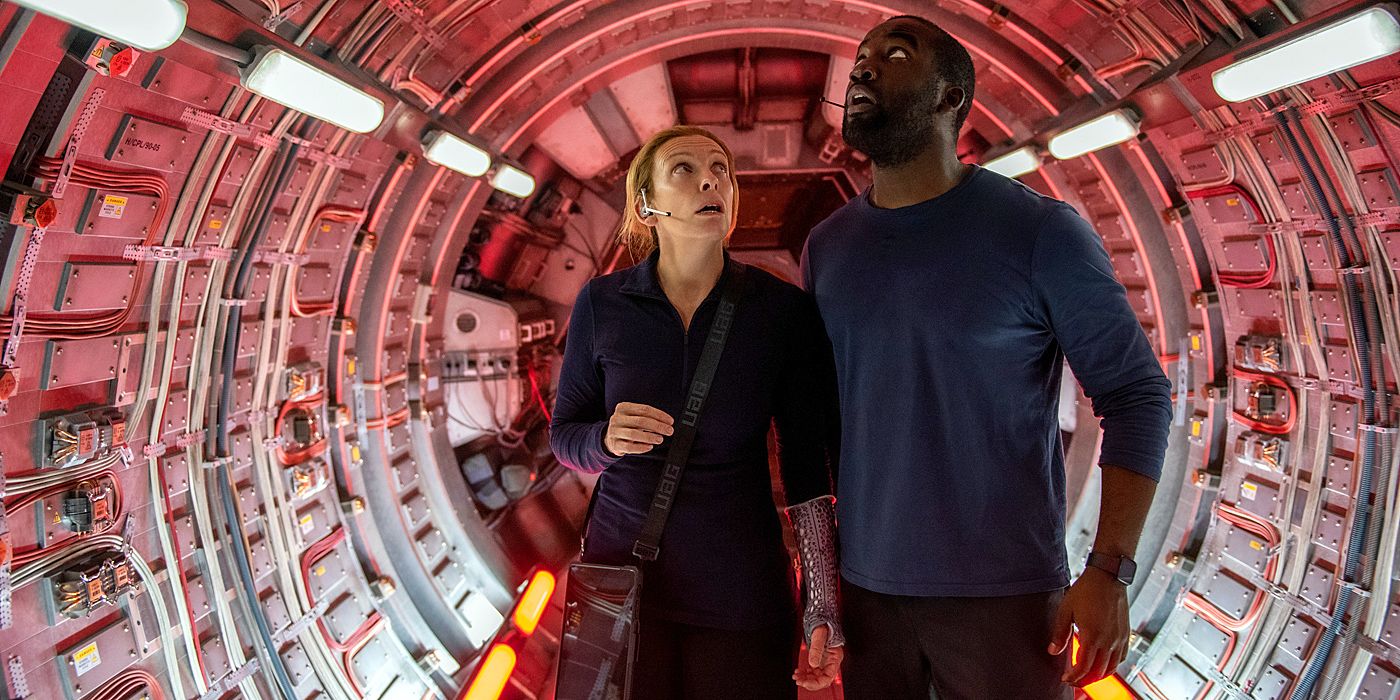 Netflix's Stowaway Review: Anna Kendrick Thriller Is Nail-Biting Sci-Fi