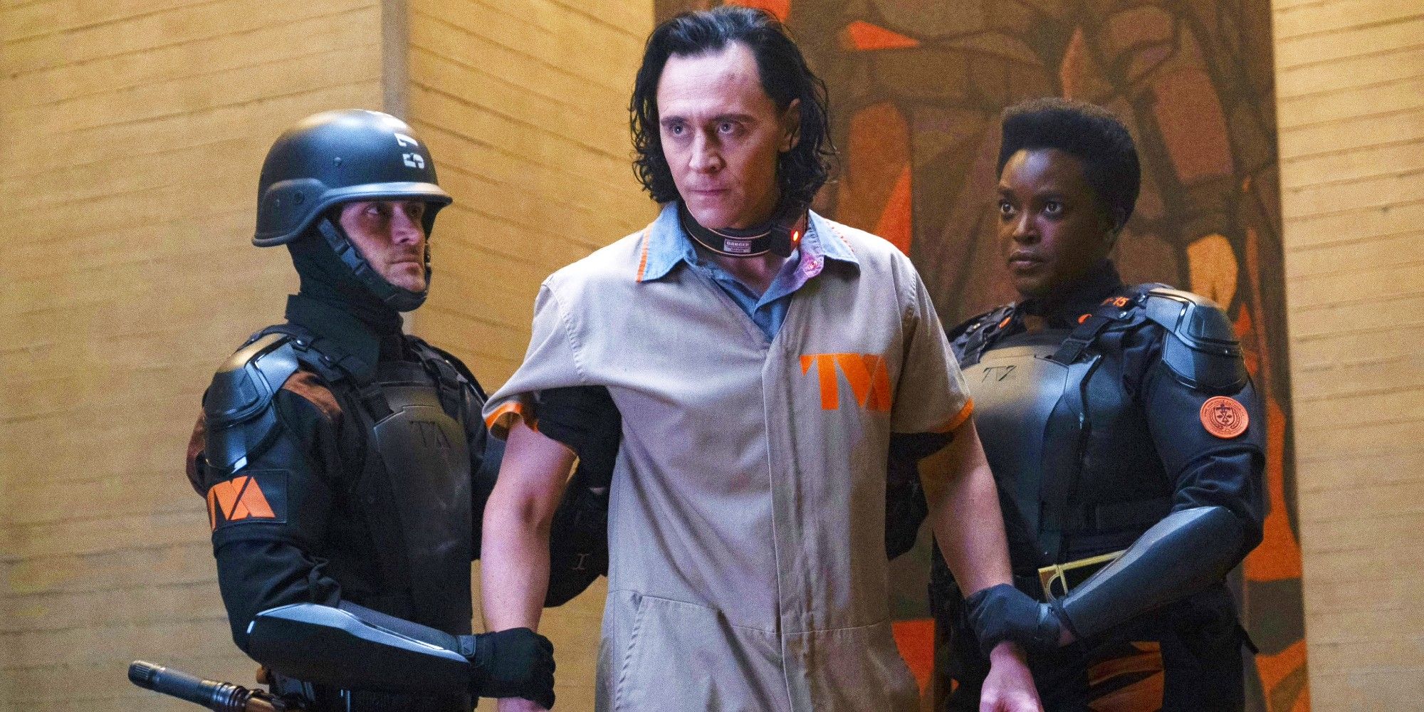 Loki Tom Hiddleston Prisoner