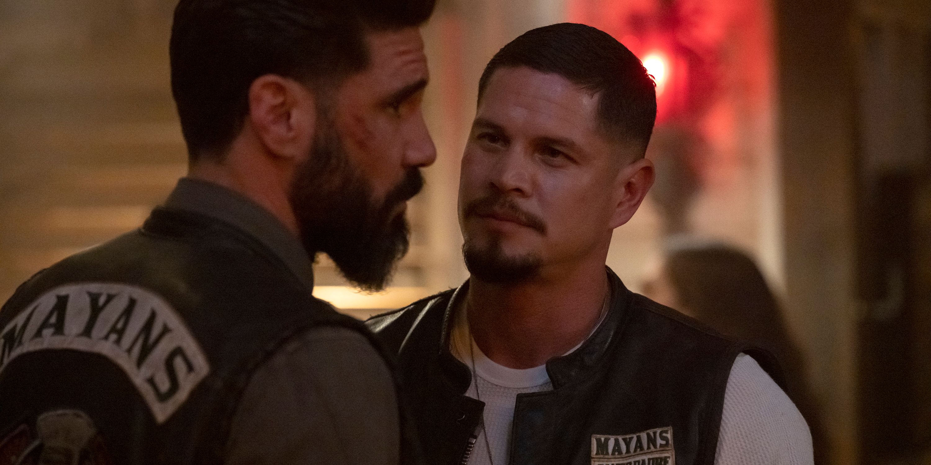 MAYANS M.C. -- &quot;The House of Death Floats By&quot; -- Season 3, Episode 9 (Airs May 4) Pictured: Clayton Cardenas as Angel Reyes, JD Pardo as EZ Reyes. CR: Prashant Gupta/FX