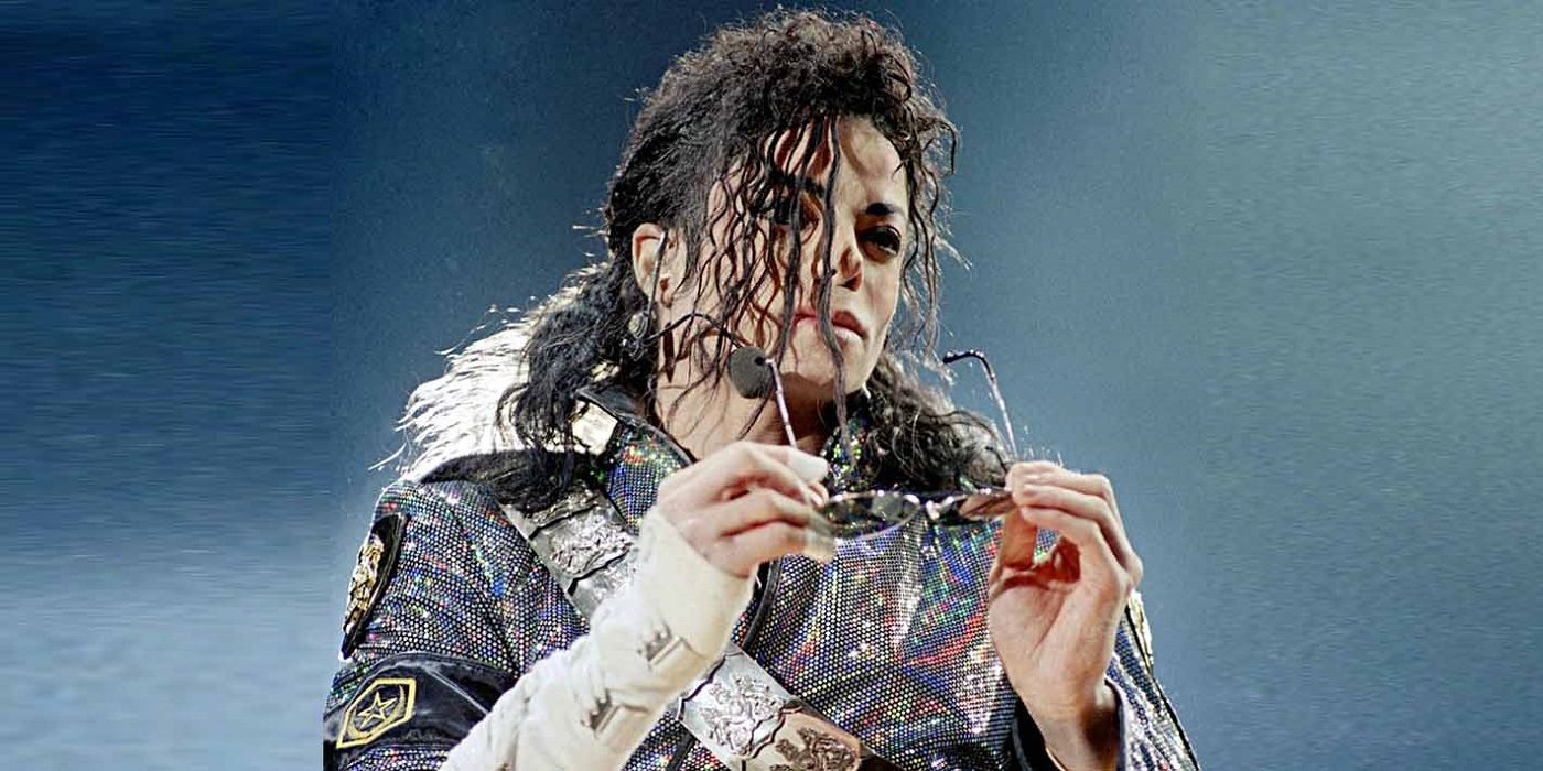 Michael Jackson Impersonator Shows MMA Submission Skills in Vegas