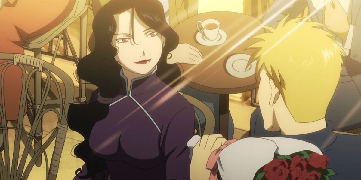 Lust and Havoc on a date in Fullmetal Alchemist