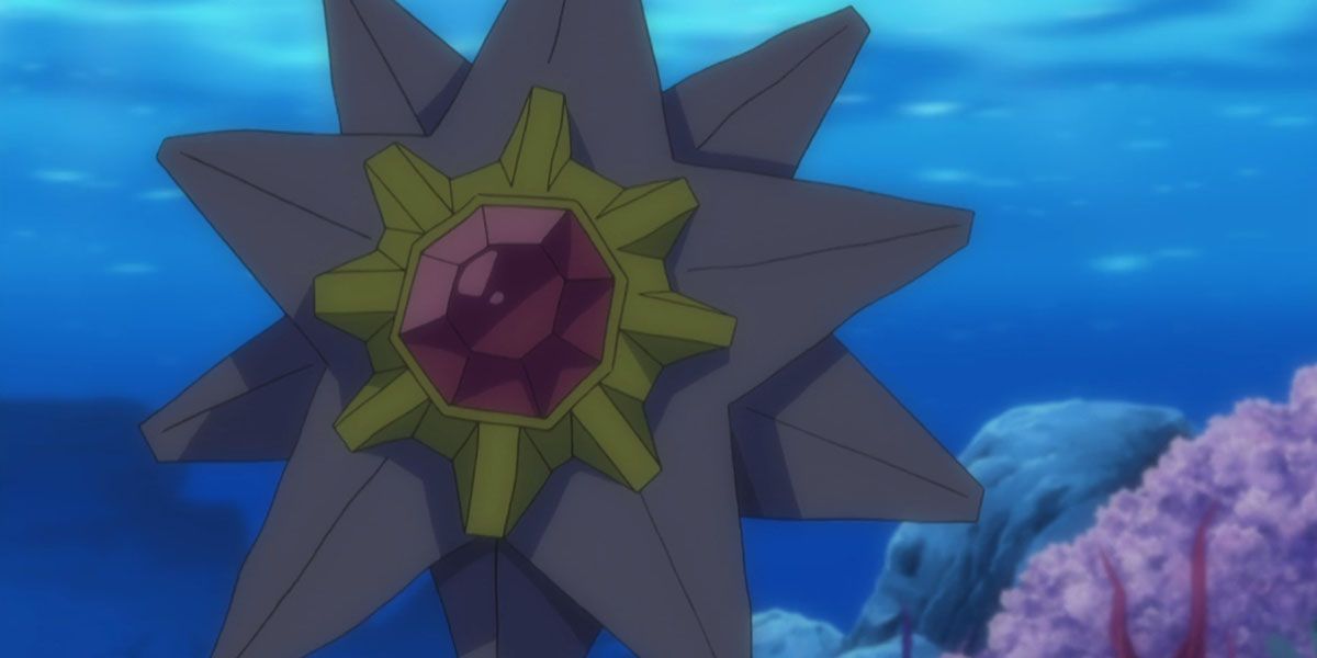 Starmie swimming in the ocean.