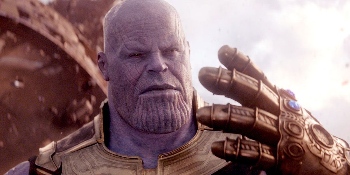 Thanos lifts the Gauntlet in Avengers: Infinity War