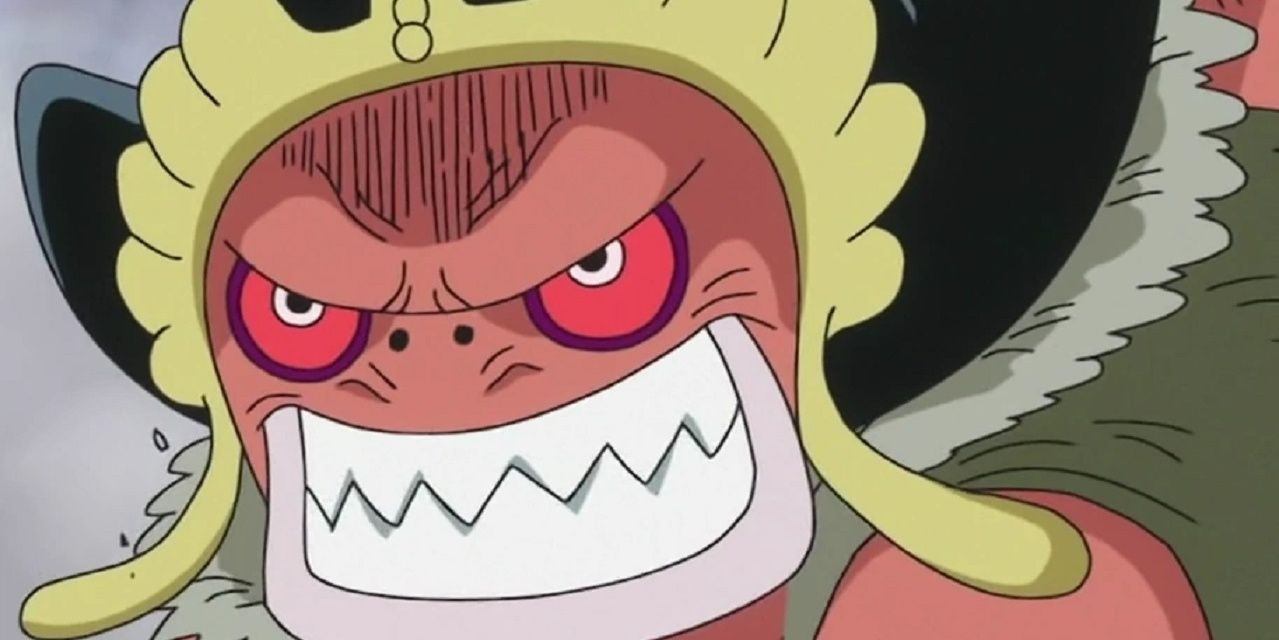 Daruma of the New Fish-Man Pirates bares his sharp teeth.