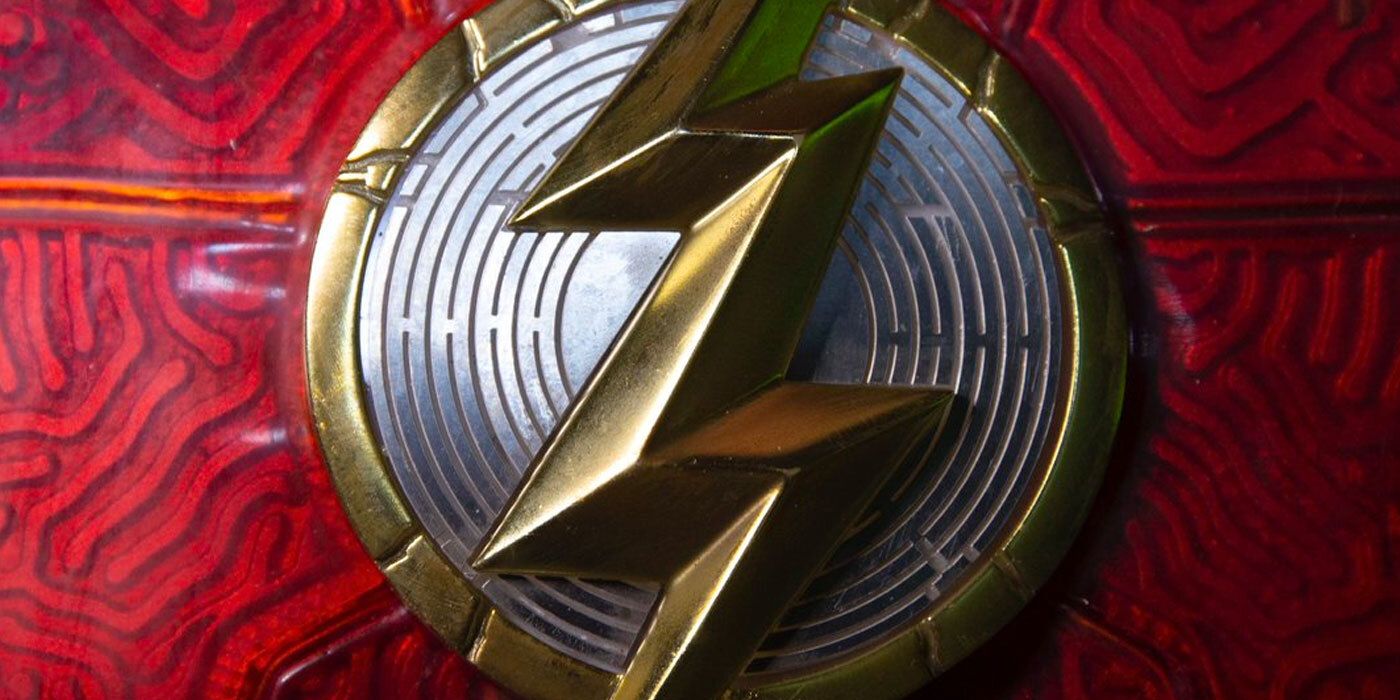 Barry's lightning bolt costume emblem from The Flash (2023). 